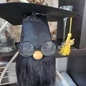 Meet your Posher, Mildred